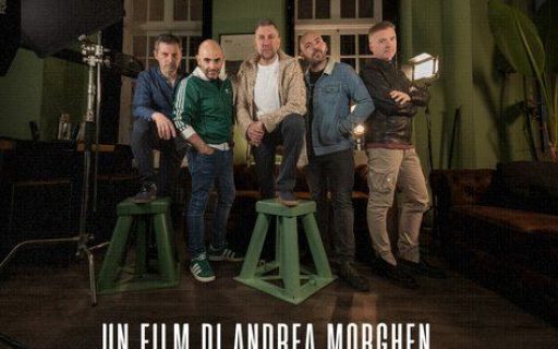 Meganoidi on the Rocks – affiche